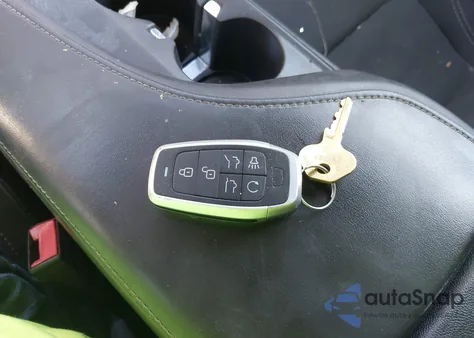 2017 Chevrolet Camaro 1Lt z USA, uszkodzony, nr VIN 1G1FB1RX2H0137066